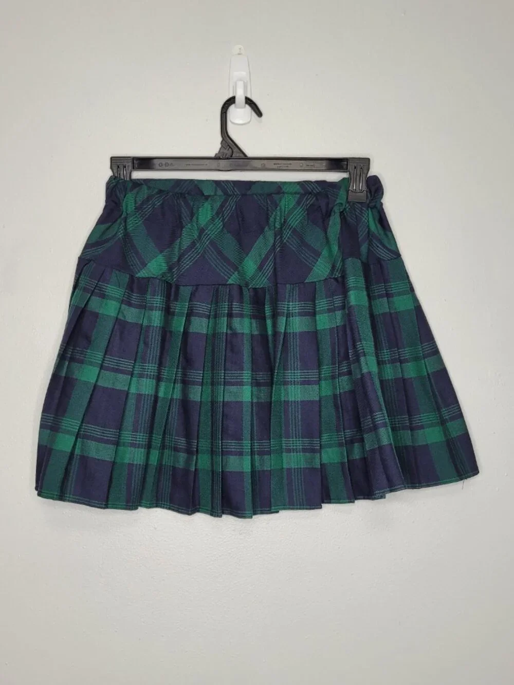 Urban Coco navy green plaid pleated mini preppy school girl pull on skirt